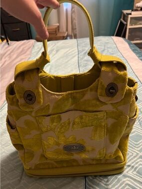Cake Green-Yellow Floral Velvet Tote